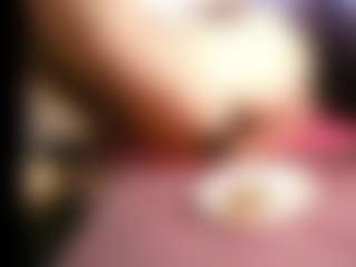 Live cam show with MATUREdProjector - Facial on sexylive.show