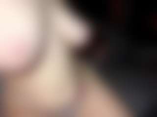 Live cam show with RachelBlinks - Granny Petite on Camsoda