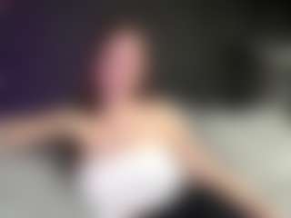 Live cam show with RachelBlinks - Butt Plug on Camsoda