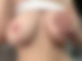Live cam show with RachelBlinks - Granny Petite on WildCum
