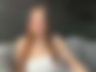 Live cam show with RachelBlinks - Butt Plug on Big Tits