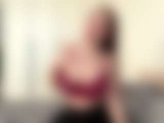 Live cam show with RachelBlinks - MILF Teen (18+) on livesexfox.com