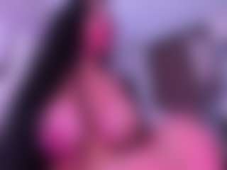 Live cam show with valeria-jade - Mature on Camsoda