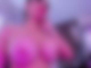 Live cam show with valeria-jade - Colombia MILF on Camsoda