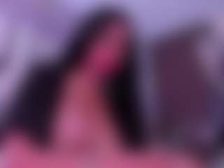 Live cam show with valeria-jade - Oil on TeamSkeetLive