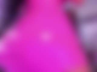 Live cam show with valeria-jade - Nails on madthumbs
