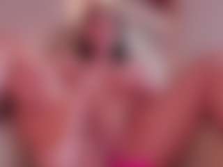 Live cam show with Alisson-Harperr - Bikini on CamClone