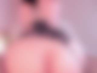 Live cam show with Alisson-Harperr - Pov on CamwithHer