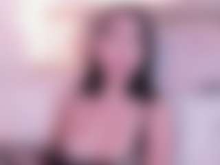 Live cam show with Alisson-Harperr - Teen (18+) on TeamSkeetLive