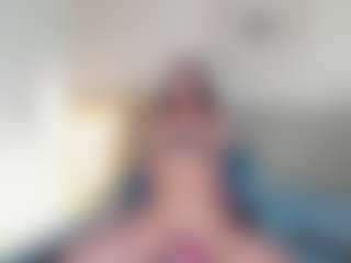 Live cam show with Alisson-Harperr - Ahegao on Camsoda