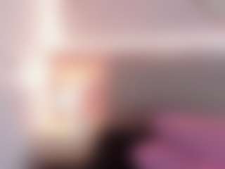 Live cam show with Alisson-Harperr - Brown Hair on Nude Live Now
