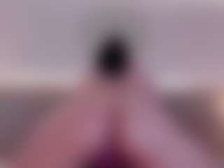 Live cam show with Alisson-Harperr - Bikini on Dolls Live