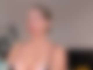 Live cam show with AnaStalin1 - Camel Toe on madthumbs