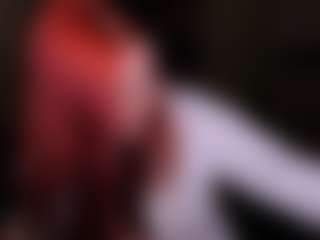 Live cam show with LaylaGlamm - Tiny Tits on live18s.com