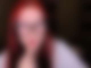Live cam show with LaylaGlamm - Moaning on Cam Slut