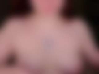 Live cam show with LaylaGlamm - Doggy on boobsie.com
