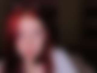 Live cam show with LaylaGlamm - Doggy on Soda Cam