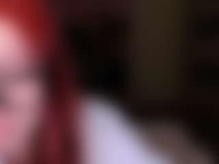 Live cam show with LaylaGlamm - Gray Eyes on 1on1-livenow