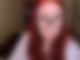 Live cam show with LaylaGlamm - Ride on Free Soda