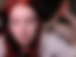 Live cam show with LaylaGlamm - Legs on xxxlivecams.org