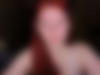 Live cam show with LaylaGlamm - Red Hair on Sweet Sext