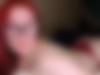 Live cam show with LaylaGlamm - Spank Red Hair on LiveSexCams6