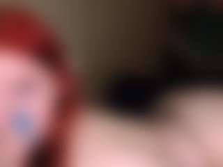 Live cam show with LaylaGlamm - Moaning on slutload