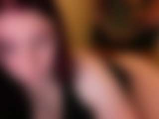 Live cam show with LaylaGlamm - Cute on Camsoda