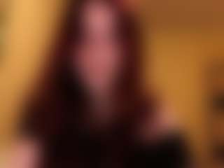 Live-Cam-Show mit LaylaGlamm - Red Hair auf Camsoda