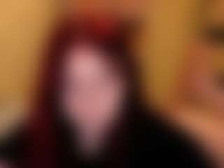 Live cam show with LaylaGlamm - Moaning on crypto-cams