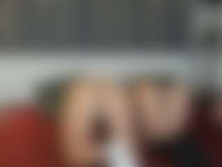 Live cam show with MilfStars - Tease on SquirtSoMuch