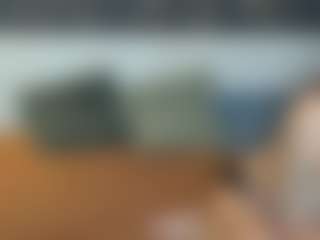 Live cam show with MilfStars - Tease on Camsoda