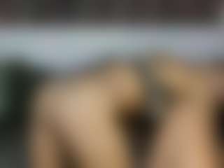 Live cam show with MilfStars - Strip on Camsoda