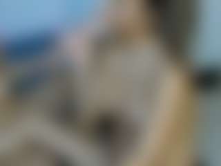 Live cam show with MilfStars - Skinny on fuklive.com