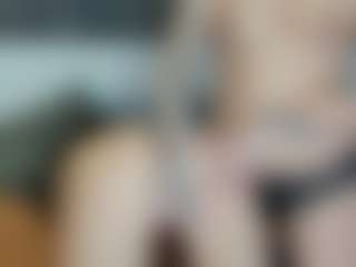 Live cam show with MilfStars - Toys on CamClone