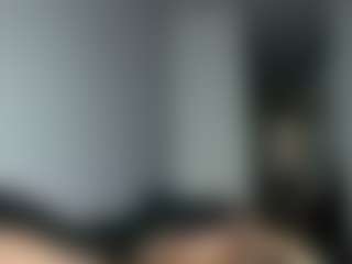 Realwetpussy32's Live Sex Cam Show