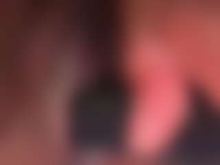 Live cam show with Realwetpussy32 - Athletic BBW on pussylord.com