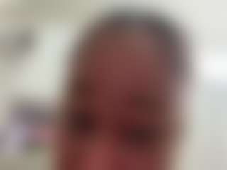 Realwetpussy32's Live Sex Cam Show