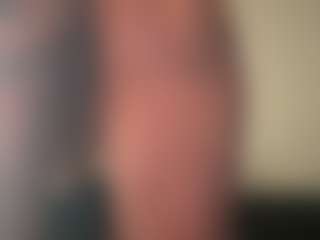 Realwetpussy32's Live Sex Cam Show