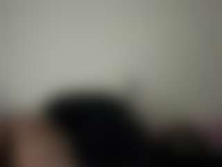Realwetpussy32's Live Sex Cam Show