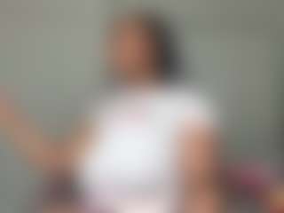Realwetpussy32's Live Sex Cam Show