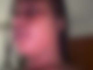 Realwetpussy32's Live Sex Cam Show