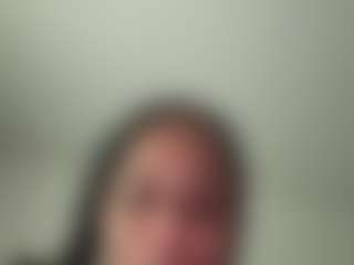 Realwetpussy32's Live Sex Cam Show