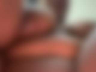 Realwetpussy32's Live Sex Cam Show