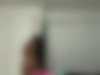 Realwetpussy32's Live Sex Cam Show