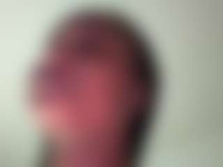 Realwetpussy32's Live Sex Cam Show