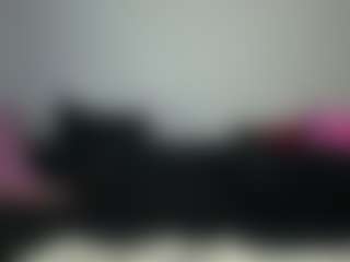 Realwetpussy32's Live Sex Cam Show