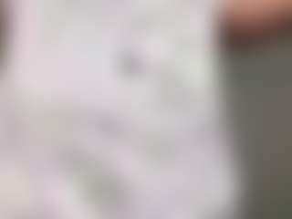 Realwetpussy32's Live Sex Cam Show