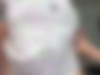 Realwetpussy32's Live Sex Cam Show