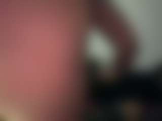 Realwetpussy32's Live Sex Cam Show